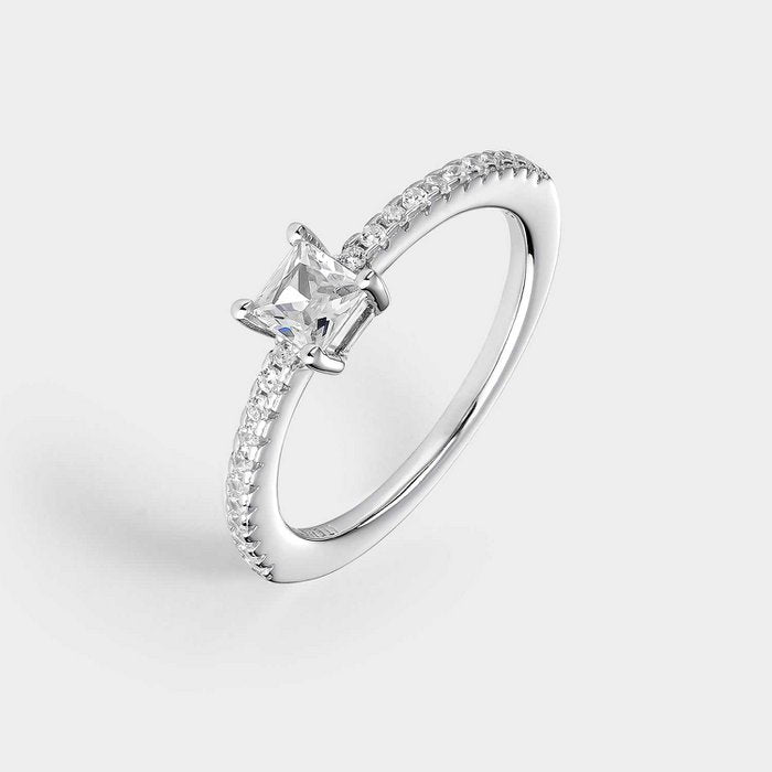 Ring Almera